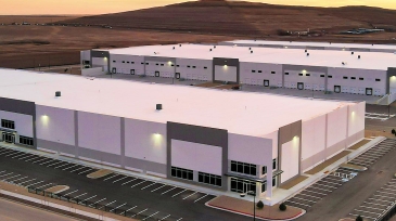 Ascent Commerce Center